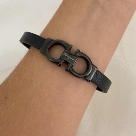 BRAC MASC PRETO FERRAGAMA