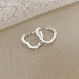 ARGOLA PT CORAÇÃO CRAVEJADO