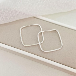 ARGOLA PT QUADRADA F QUAD M