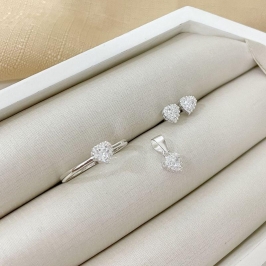 CONJ PT CORAÇÃO CRAVEJADO