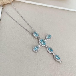 GARG PT CRUZ EM PEDRAS CRAVEJADAS