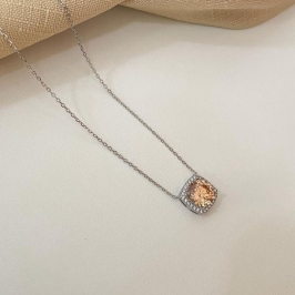 GARG PT PEDRA AMBAR CLARO CRAVEJADA