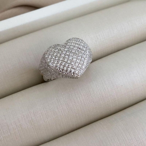 ANEL PT CORAÇÃO  CRAVEJADO