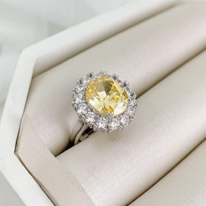 ANEL PT PEDRA AMARELA 10MM CRAVEJADO