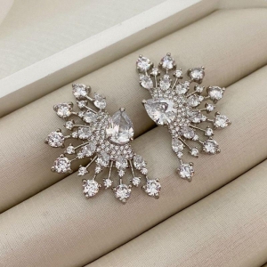 BR PT GOTA CRISTAIS CRAVEJADA