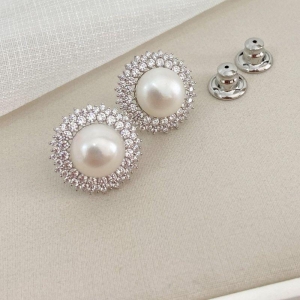 BR PT PEROLA 2F CRAVEJADA