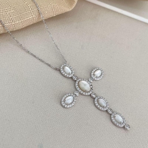 GARG PT CRUZ EM PEDRAS CRAVEJADAS