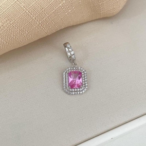 PG PT PEDRA CRAVEJADA