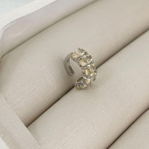 PIERCING PT EM PEDRAS