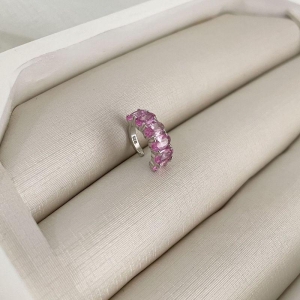 PIERCING PT EM PEDRAS