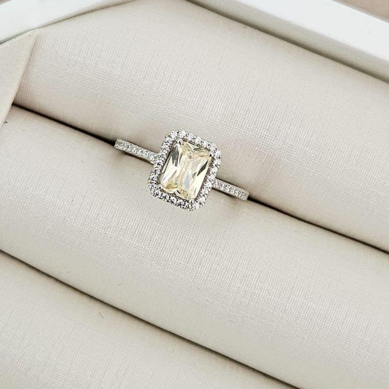 ANEL PT PEDRA AMARELA CRAV