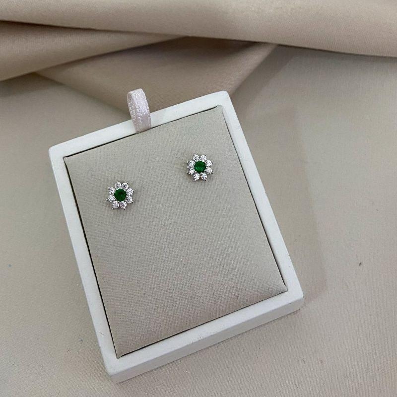 BR PT FLOR VERDE CRAVEJADA