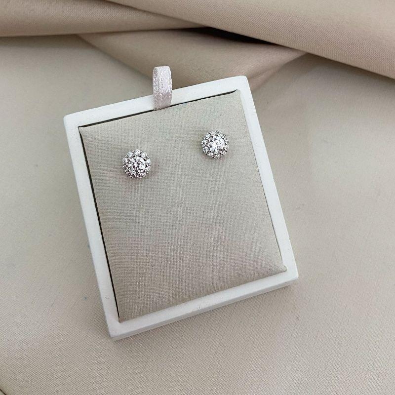 BR PT PEDRA CRISTAL CRAVEJADA