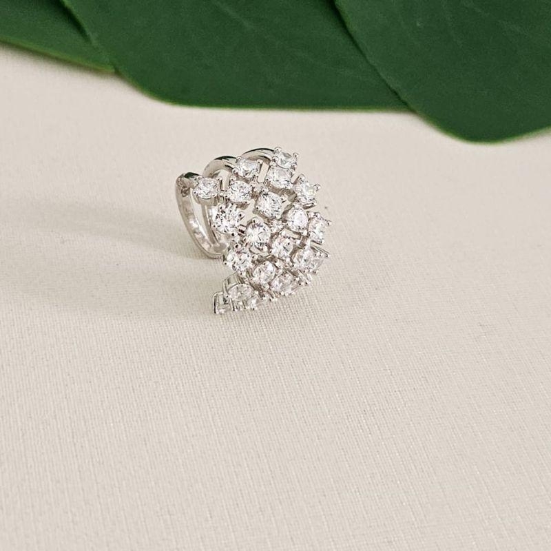 PIERCING PT CRAVEJADO