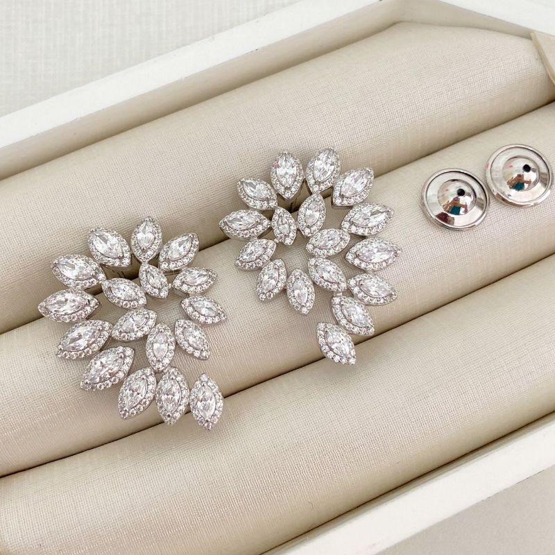 BR PT PEDRA CRAVEJADA