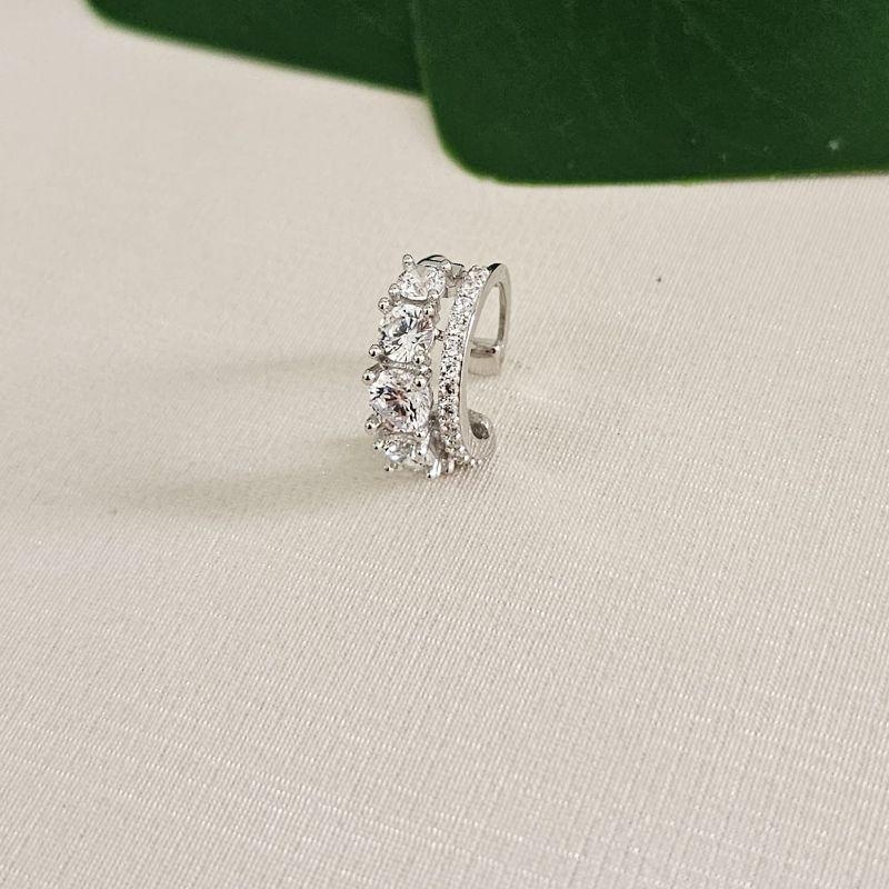 PIERCING PT PEDRA CRAVEJADO