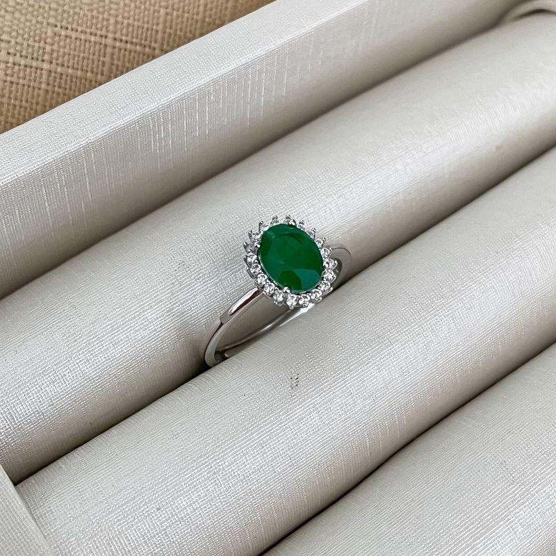 ANEL PT PEDRA OVAL CRAVEJADA