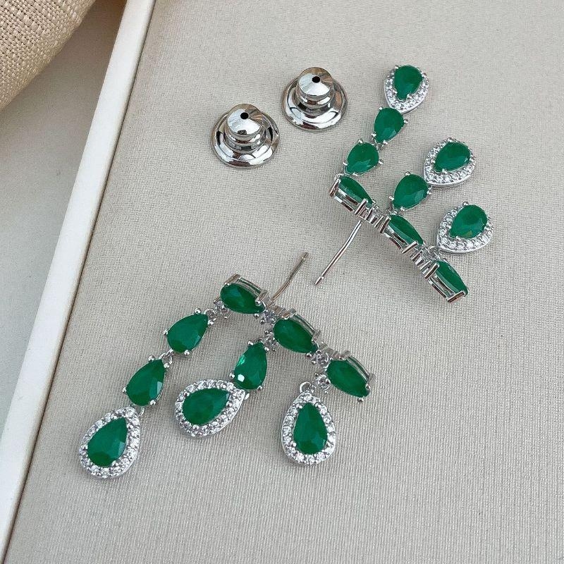 BR PT EM PEDRAS  CRAVEJADAS