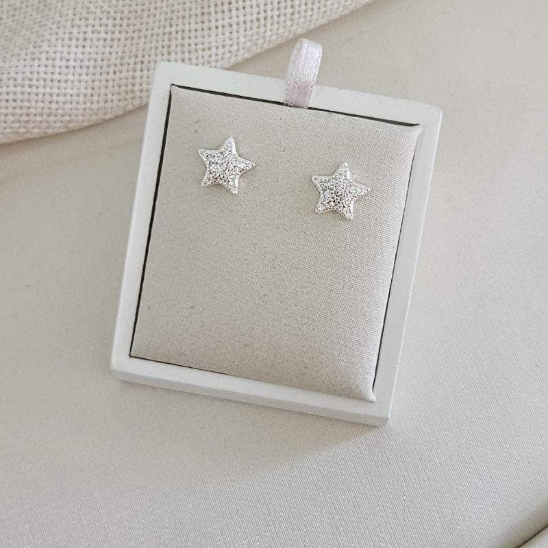 BR PT ESTRELA CRAVEJADA