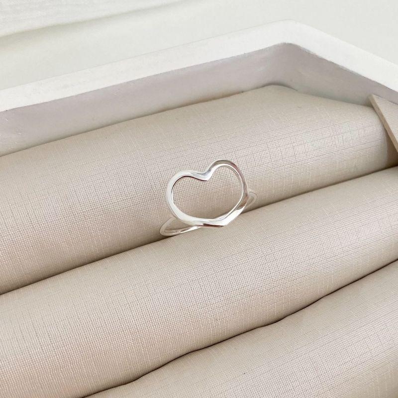 ANEL PT CORAÇÃO LISO 925