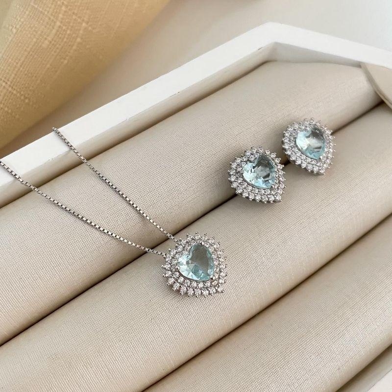 CONJ PT CORAÇÃO AZUL CLARO CRAVEJADO 7MM