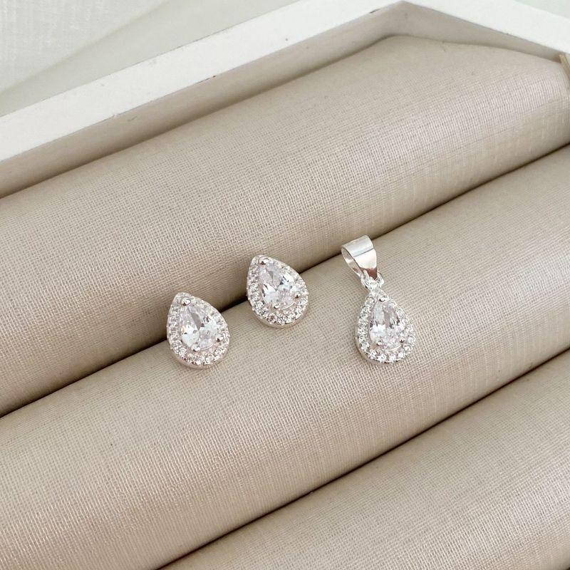 CONJ PT GOTA CRAVEJADA