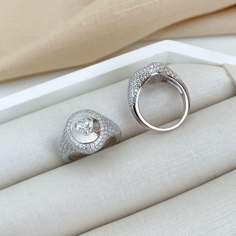 ANEL PT CORAÇÃO CRAVEJADO 4X4MM NITE