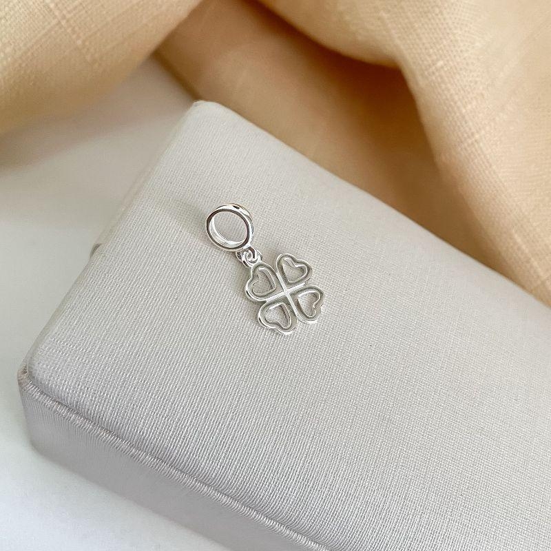 BERLOQUE PT TREVO VAZADO