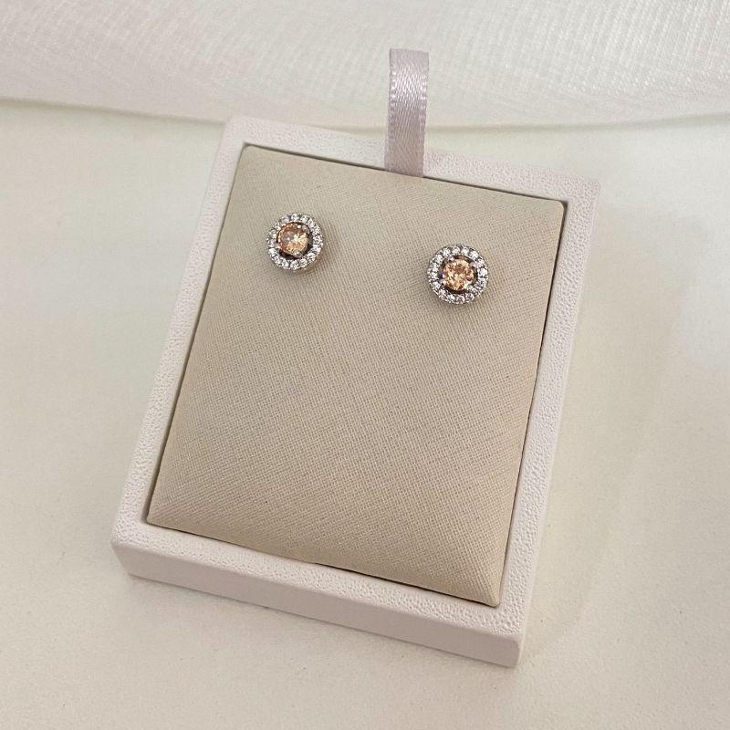 BR PT PEDRA CRAVEJADO PP