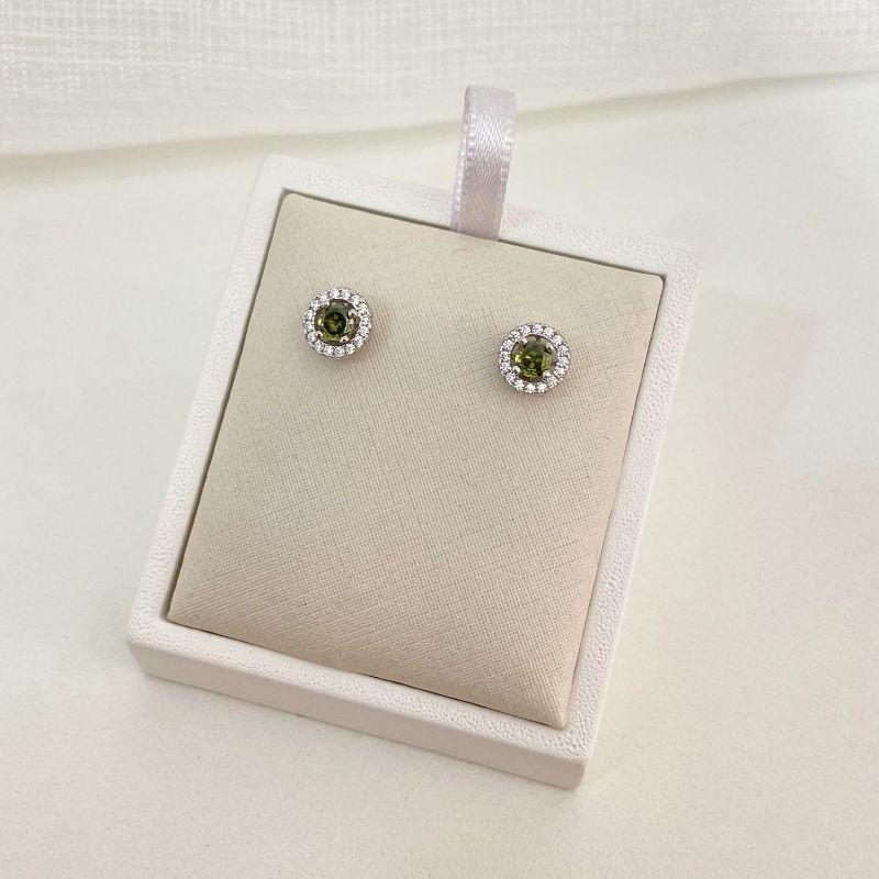 BR PT PEDRA CRAVEJADO PP