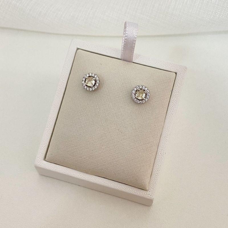 BR PT PEDRA CRAVEJADO PP