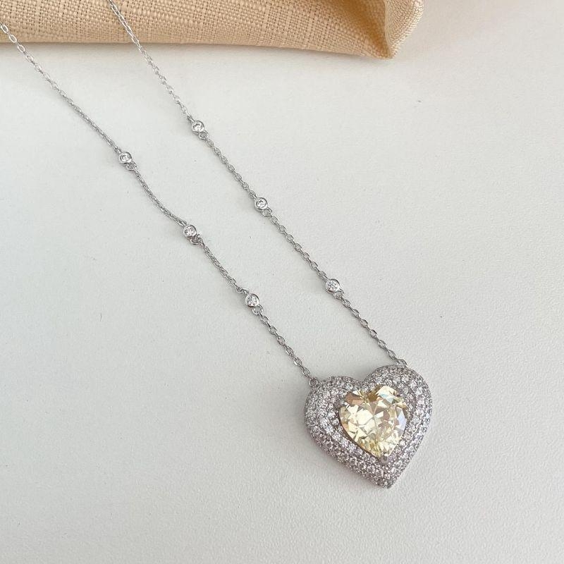 GARG PT CORAÇÃO AMARELO CRAVEJADO