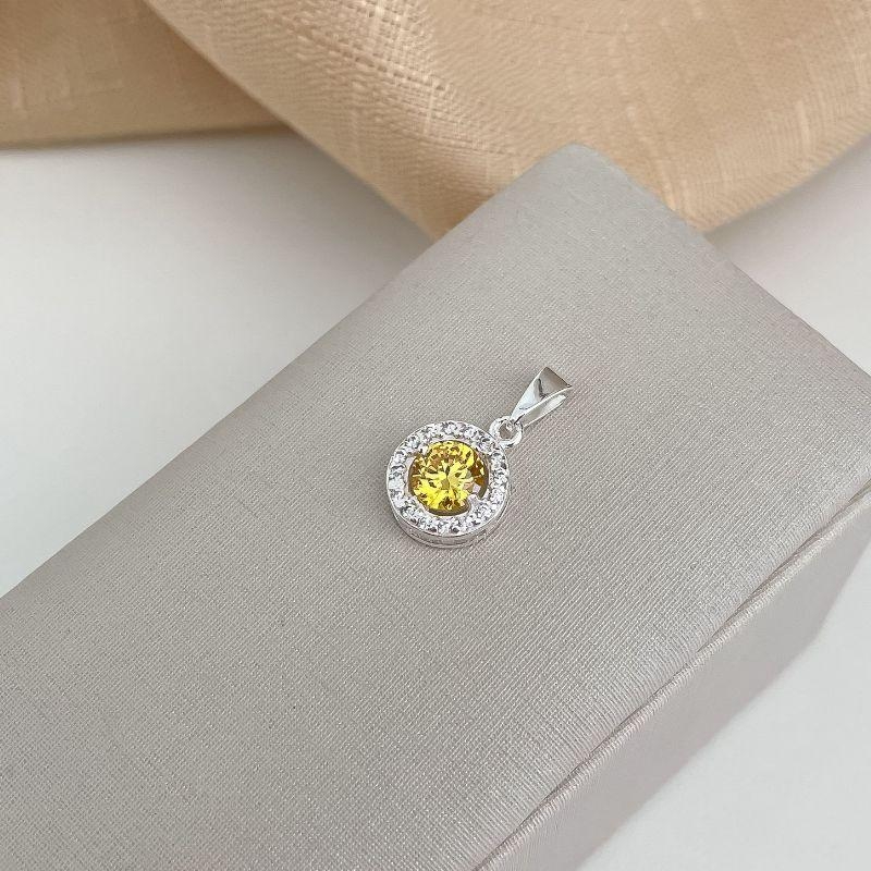 PG PT PEDRA AMARELA CRAVEJADO