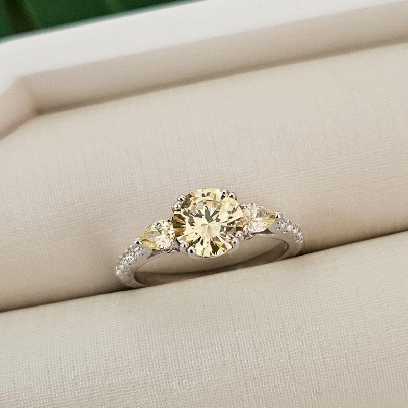 ANEL PT PEDRA AMARELA 7MM