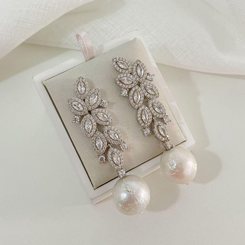 BR PT 8P CRISTAIS PEROLA