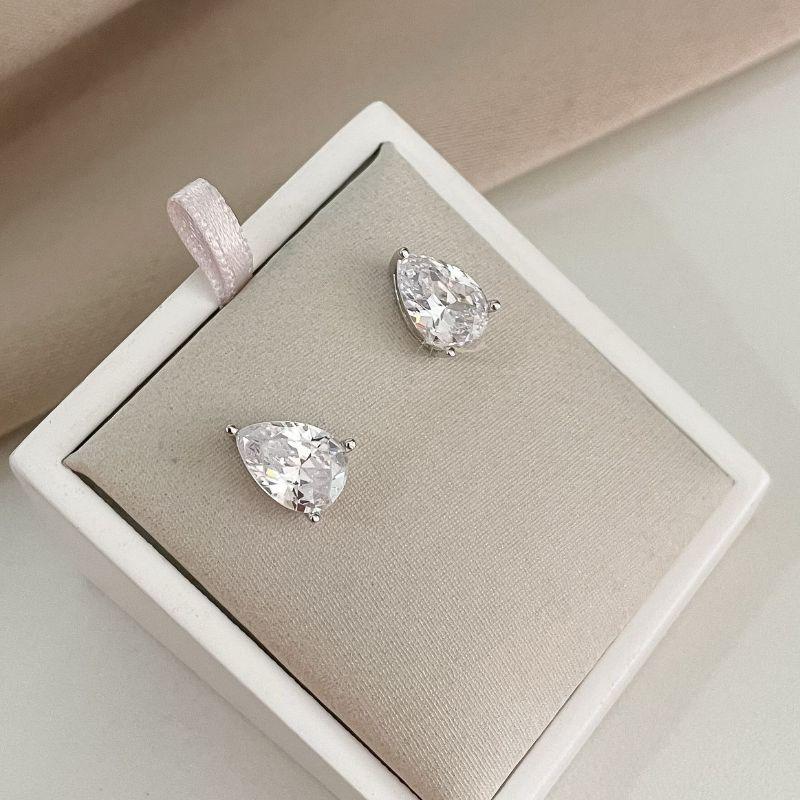 BR PT GOTA CRISTAIS10MM