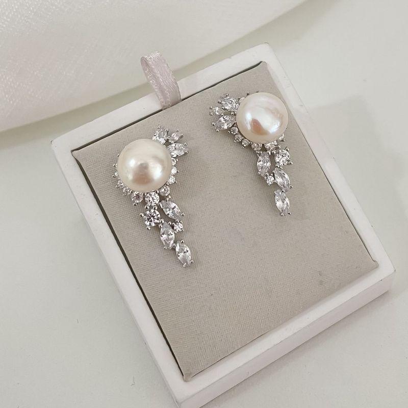 BR PT PEROLA\ PEDRAS CRISTAIS