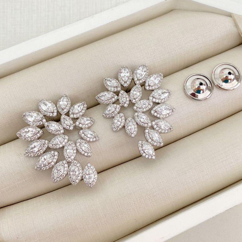 BR PT PEDRA CRAVEJADA