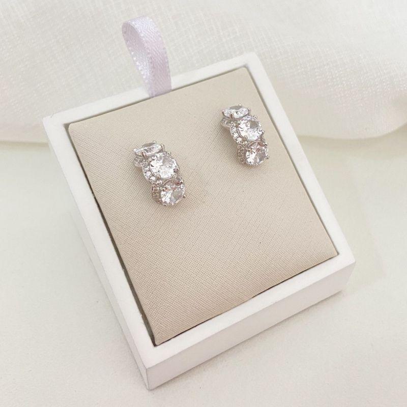 BR PT PEDRA CRISTAL CRAVEJADO