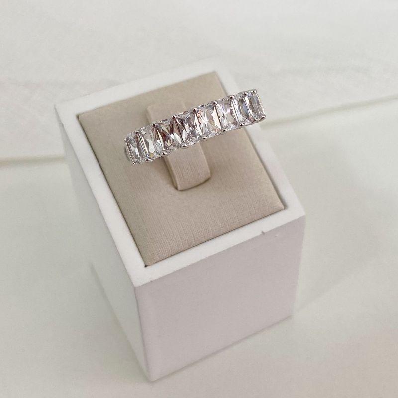 ANEL PT MEIA ALIANÇA EM PEDRAS