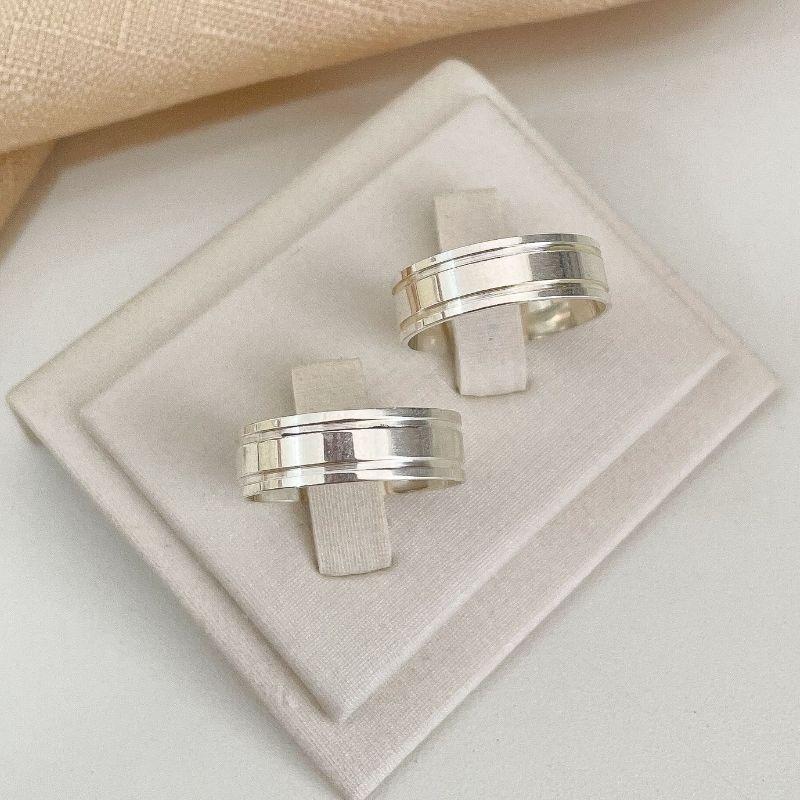 ALIANÇA PT RETA C/2 FRISOS