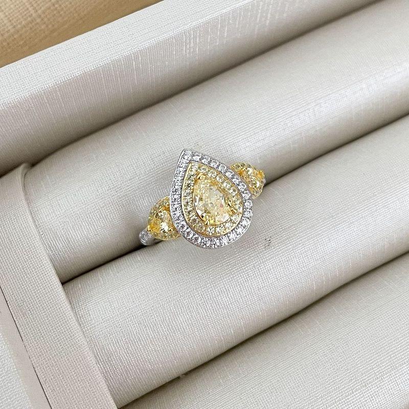 ANEL PT GOTA AMARELA CRAVEJADA