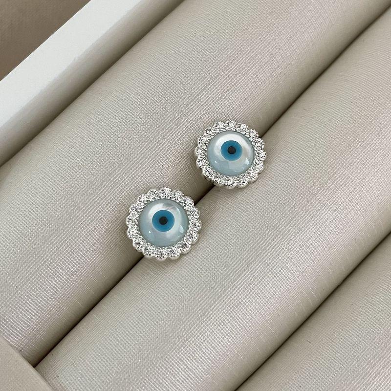 BR PT OLHO GREGO CRAV