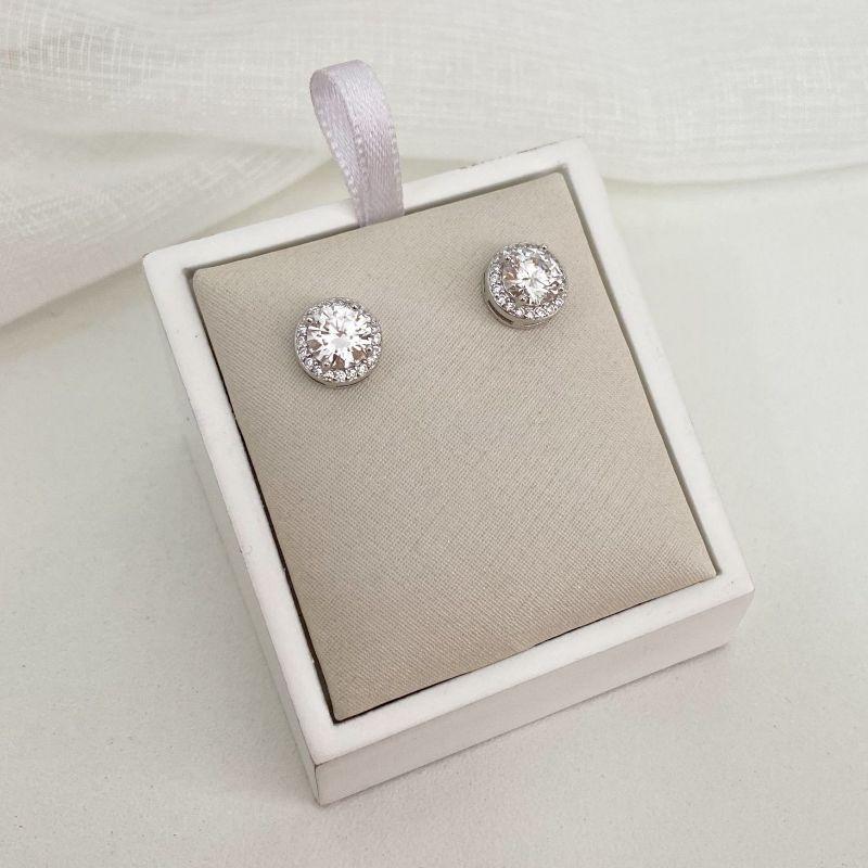 BR PT PEDRA CRAVEJADA NITE