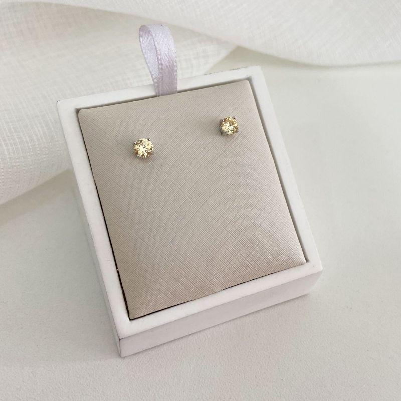 BR PT PONTO DE LUZ 4MM