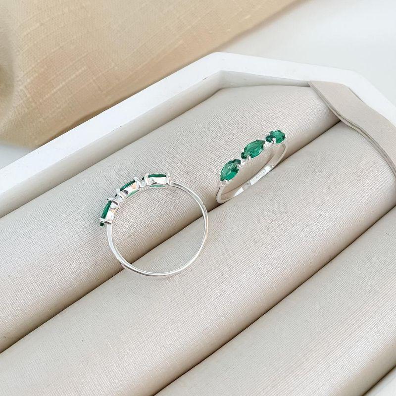 ANEL PT 3 PEDRAS PEQUENA