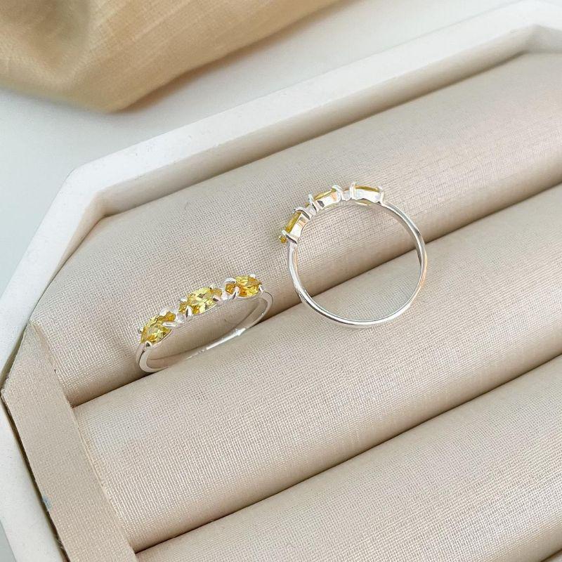 ANEL PT 3 PEDRAS PEQUENA