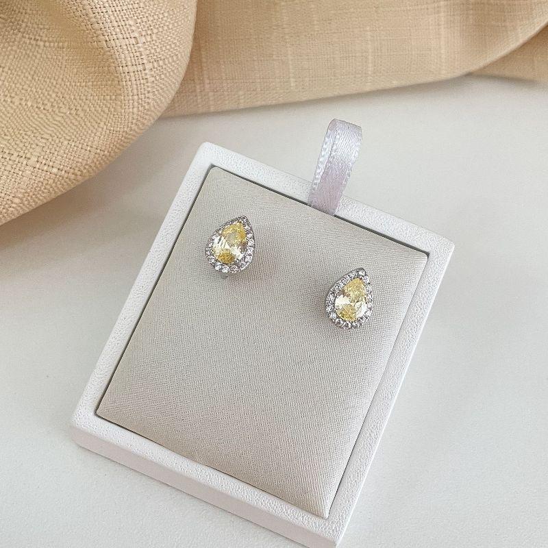 BR PT GOTA CRAVEJADO