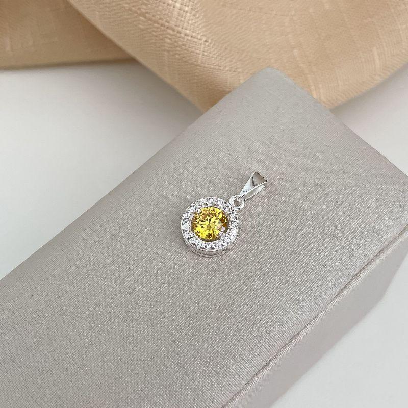 PG PT PEDRA AMARELA CRAVEJADO