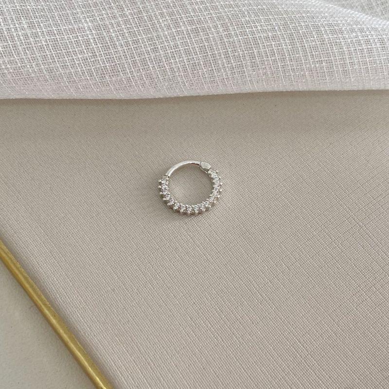 PIERCING PT CARTILAGEM